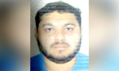 Umrah pilgrim from Tamil Nadu dies in car accident; Two injured