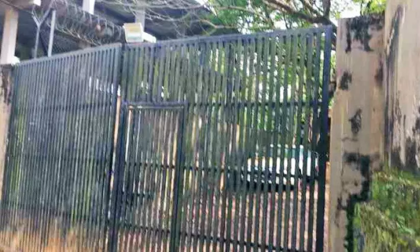 വളയം പൊലീസ് സ്റ്റേഷൻ പൊളിച്ചു മാറ്റുന്നു