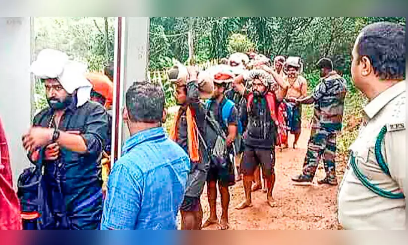 Sabarimala Piligrims flow in Sathram-Pullumedu forest way