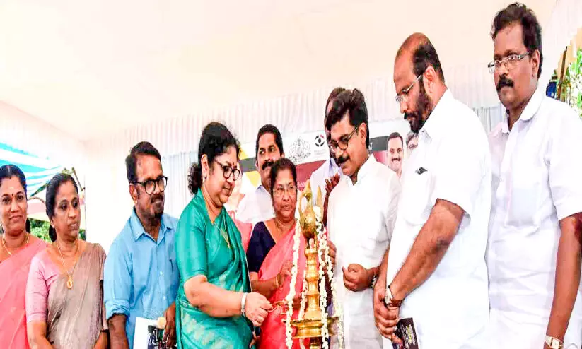 Legislation will be made to form the Elderly Commission - Minister R. Bindu Legislation will be made to form the Elderly Commission - Minister R. Bindu