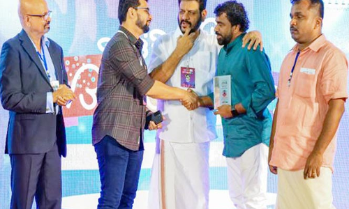 പ​ട്ടാ​മ്പി കൂ​ട്ടാ​യ്‌​മ ഫാ​മി​ലി ഗ്രാ​ൻ​ഡ്​ ഫെ​സ്റ്റ്