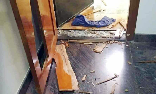 കുണ്ടന്നൂരിൽ ആളില്ലാത്ത വീട്ടിൽ മോഷണശ്രമം