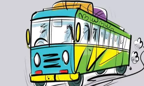 ഏഴുദിവസം മുമ്പ് അറിയിക്കണം, വാഹനം ഹാജരാക്കണം​; വിനോദയാത്രക്ക് നിർദേശങ്ങളുമായി മോട്ടോർവാഹന വകുപ്പ്