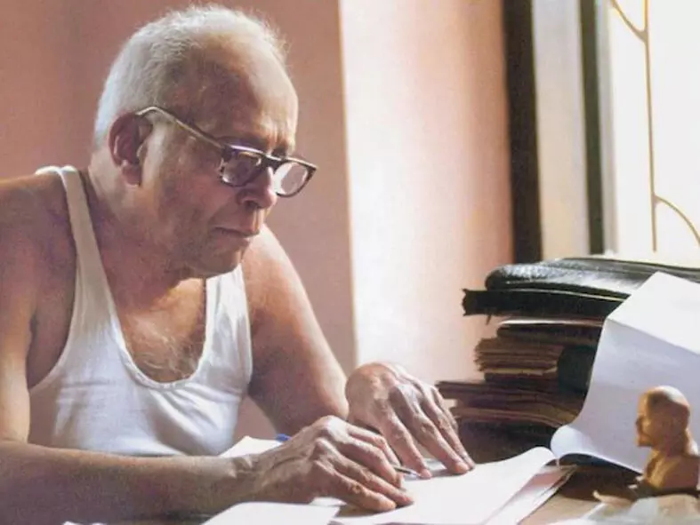 ഇ.എം.എസ്