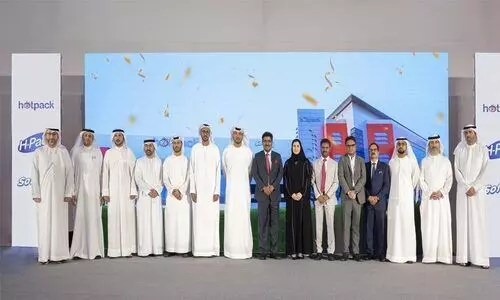 ഹോട്ട്പാക്ക് പ്ലാന്‍റ് മന്ത്രി സാറ  അല്‍ അമീരി ഉദ്ഘാടനംചെയ്തു