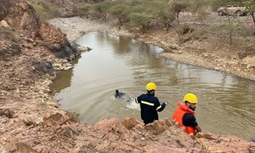 ഖൈബർ താഴ്‌വരയിലെ വെള്ളക്കെട്ടിൽ കുട്ടി മുങ്ങിമരിച്ചു