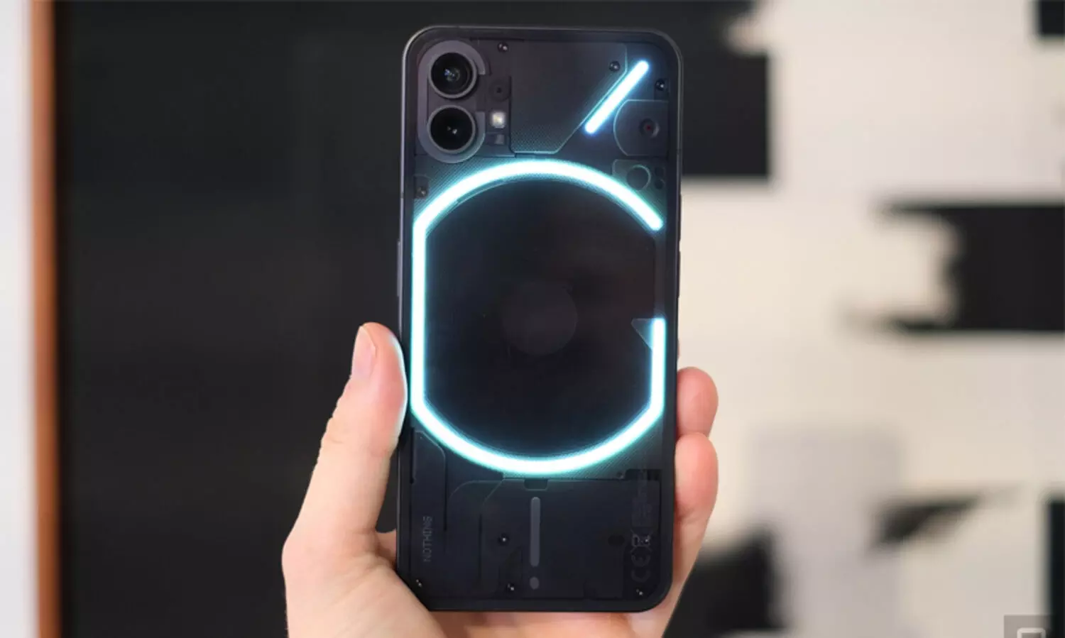 ഏറ്റവും മികച്ച ഡീൽ; നത്തിങ് ഫോണിന് വമ്പൻ കിഴിവുമായി ഫ്ലിപ്കാർട്ട്