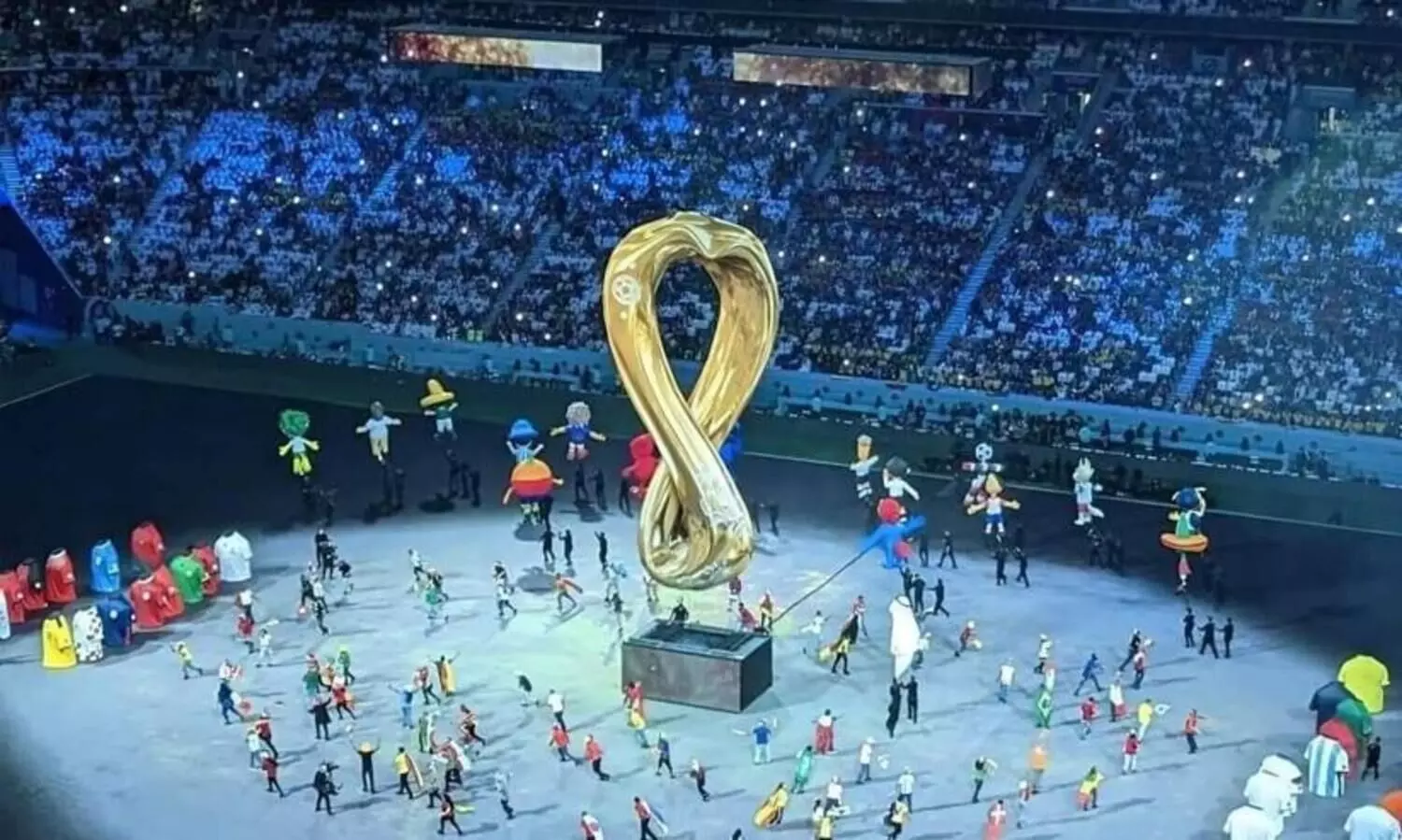 ആവേശ രാവിൽ ഖത്തർ ലോകകപ്പ് ഉദ്ഘാടന ചടങ്ങ്