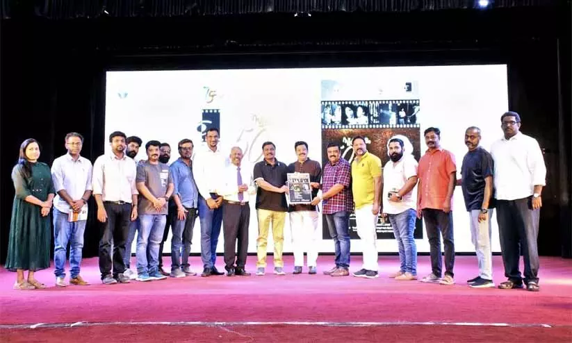 സ്വ​യം​വ​രം 50ന്റെ ​നി​റ​വി​ൽ പോ​സ്റ്റ​ർ പ്ര​കാ​ശ​നം