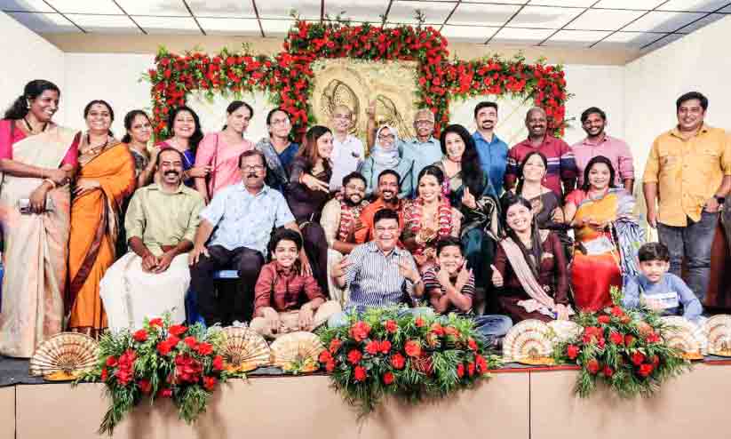 Cochin College Alumni Association supports for former students wedding Cochin College Alumni Association supports for former students wedding