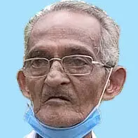 വ​യോ​ധി​ക​ൻ കു​ളി​മു​റി​യി​ൽ മ​രി​ച്ച നി​ല​യി​ൽ