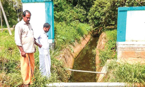 നെഞ്ചുരോഗാശുപത്രിയിലെ മലിനജലം പീച്ചി കനാലിലേക്ക്; പൊറുതിമുട്ടി നാട്ടുകാർ