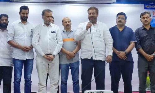 ബത്ഹയിൽ ലോകകപ്പ് കളിയാരവം നിറച്ച് ബിഗ് സ്‌ക്രീനുകൾ