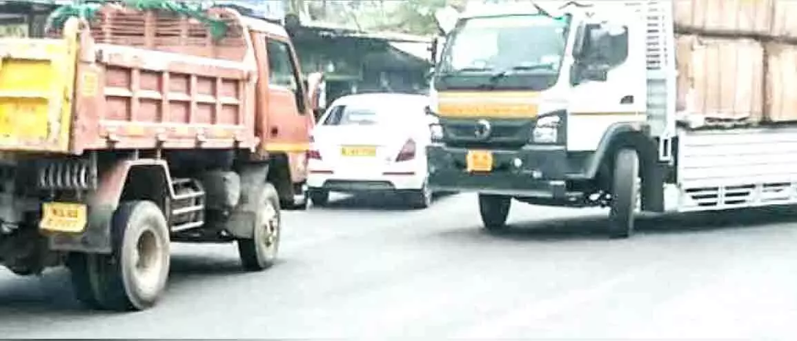 വല്ലം ജങ്ഷനില് അപകടം പതിവാകുന്നു വല്ലം ജങ്ഷനില് അപകടം പതിവാകുന്നു