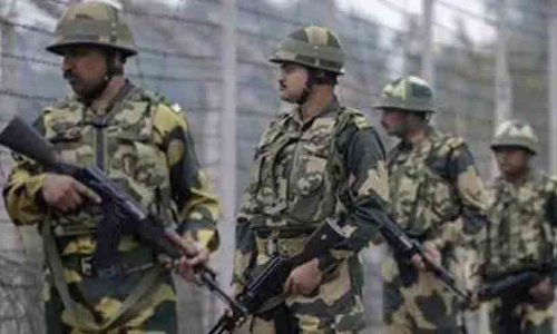 Intruder killed, another captured along India-Pakistan border near Jammu Intruder killed, another captured along India-Pakistan border near Jammu