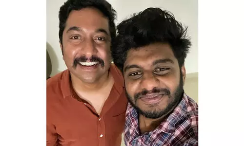 മുകുന്ദനുണ്ണി അസോസിയേറ്റ്സിലെ ഭൂലോകമേ എന്ന ലിറിക്കൽ വീഡിയോ ഗാനം റിലീസായി