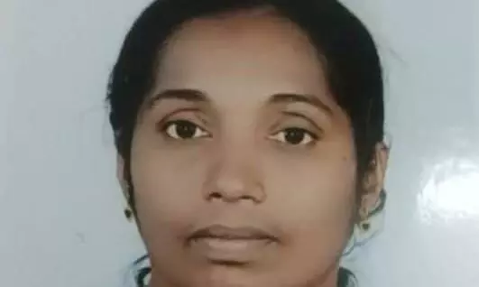 ടിപ്പർലോറി ഇടിച്ച് വീട്ടമ്മക്ക്​ ദാരുണാന്ത്യം