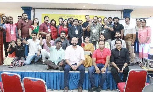 മെ​ഹ്​​ഫി​ൽ ക​ലാ​സം​ഗ​മം