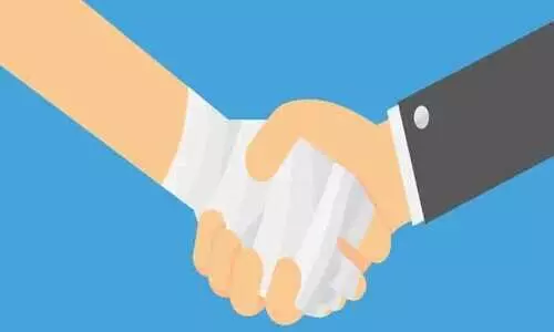 സർക്കാർ ജീവനക്കാരുടെ അപകട​ ഇൻഷുറൻസ് പദ്ധതി നീട്ടി