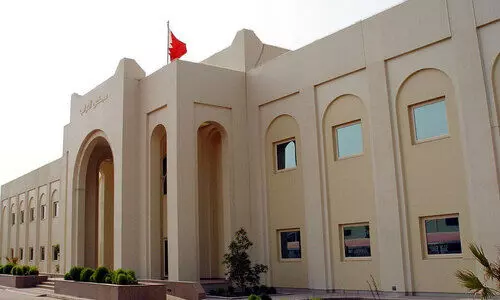 മ​ന്ത്രി​സ​ഭ സ​ത്യ​പ്ര​തി​ജ്ഞ ചെ​യ്തു