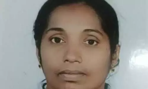 ടിപ്പർലോറി ഇടിച്ച് വീട്ടമ്മക്ക്​ ദാരുണാന്ത്യം