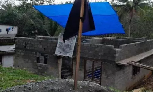 ചിഞ്ചു ബാബുവിന് ഇനി വീട് പൂര്ത്തിയാക്കാം; തുക അനുവദിക്കാന് ഓംബുഡ്സ്മാന് ഉത്തരവ് ചിഞ്ചു ബാബുവിന് ഇനി വീട് പൂര്ത്തിയാക്കാം; തുക അനുവദിക്കാന് ഓംബുഡ്സ്മാന് ഉത്തരവ്