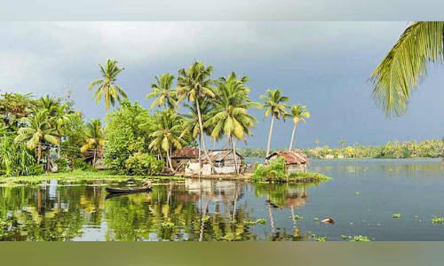 എക്കലും ചളിയും; ആഴം കുറഞ്ഞ്​ വേമ്പനാട്ടുകായൽ