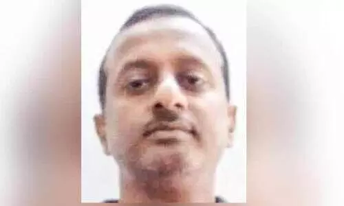 ജോലി വാഗ്ദാനം ചെയ്ത് പണം തട്ടി; രണ്ടുപേർ പിടിയിൽ ജോലി വാഗ്ദാനം ചെയ്ത് പണം തട്ടി; രണ്ടുപേർ പിടിയിൽ