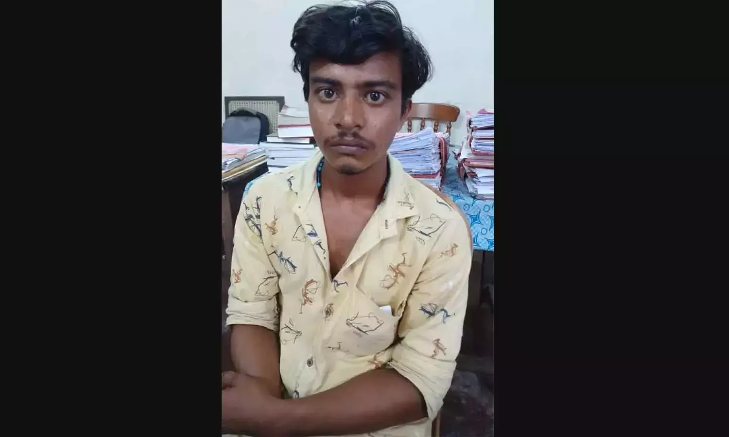 വീടിന്‍റെ ടെറസിൽ കഞ്ചാവ് ചെടി നട്ടു വളർത്തിയ യുവാവ് അറസ്റ്റിൽ