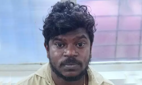 എക്സൈസിനെ കണ്ട് ഭയന്ന്​ കഞ്ചാവ് വിഴുങ്ങി; ആശുപത്രിയിലെത്തിച്ച് പുറത്തെടുത്തു