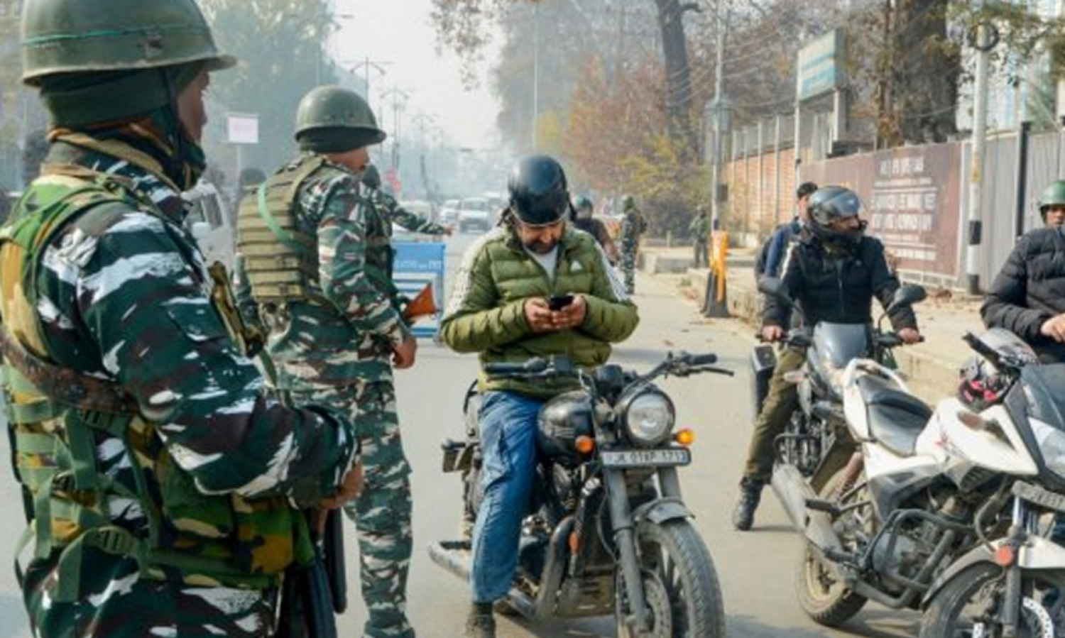 Threats to journos: Raids under way in multiple locations in J&K