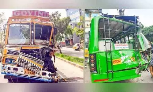 ബസിന് പിന്നിൽ ലോറിയിടിച്ച് ഏഴുപേർക്ക് പരിക്ക്