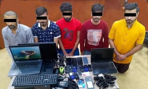 ബാങ്ക്​ ജീവനക്കാർ ചമഞ്ഞ്​ തട്ടിപ്പ്​; ഷാർജയിൽ അഞ്ച്​ പേർ അറസ്റ്റിൽ