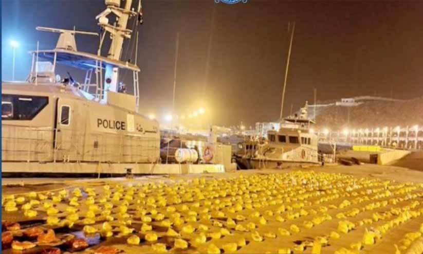 ഖാട്ട് മയക്ക് മരുന്നുമായി മൂന്ന് വിദേശികൾ പിടിയിൽ ഖാട്ട് മയക്ക് മരുന്നുമായി മൂന്ന് വിദേശികൾ പിടിയിൽ