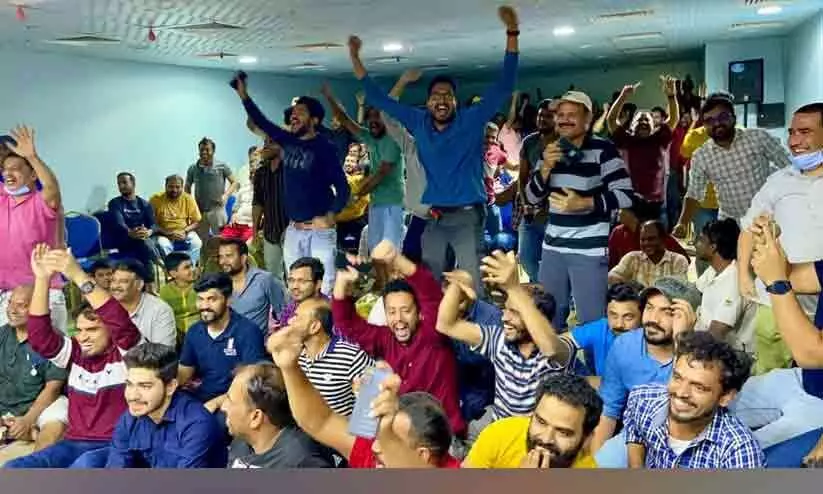 കളിച്ചൂടിൽ സൗദിയിലെ മല്ലു കോർണറുകൾ