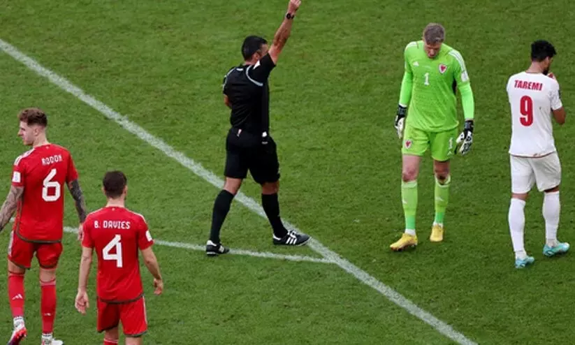 ക്ലൈമാക്സിൽ ഇറാൻ വിപ്ലവം; വെയിൽസിനെ രണ്ടു ഗോളിന് കീഴടക്കി പടയോട്ടം ക്ലൈമാക്സിൽ ഇറാൻ വിപ്ലവം; വെയിൽസിനെ രണ്ടു ഗോളിന് കീഴടക്കി പടയോട്ടം