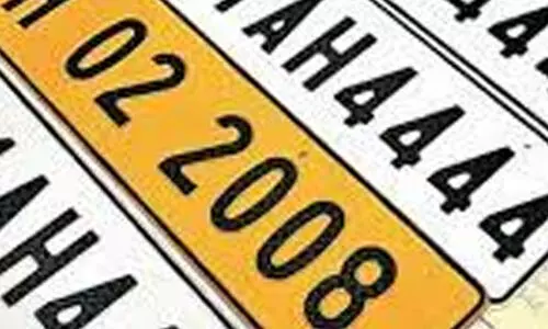 ഫാൻസി നമ്പർ ലേലം ന​ട​ക്കു​ന്ന​തു​വ​രെ താൽക്കാലിക നമ്പറിൽ വാഹനം ഓടിക്കാൻ അനുവദിക്കണം -ഹൈകോടതി