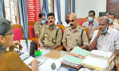 ജില്ല കലോത്സവം: വടകര നഗരത്തിൽ ഗതാഗത നിയന്ത്രണം ജില്ല കലോത്സവം: വടകര നഗരത്തിൽ ഗതാഗത നിയന്ത്രണം