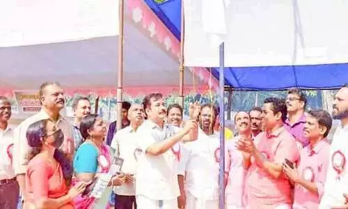 ആലപ്പുഴ ജില്ല സ്കൂൾ കായികമേളക്ക് തുടക്കം