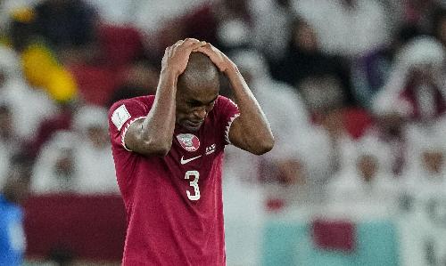 നോക്കൗട്ട് കാണാതെ ഖത്തർ പുറത്ത് നോക്കൗട്ട് കാണാതെ ഖത്തർ പുറത്ത്