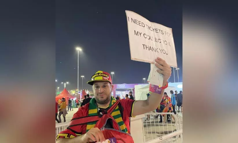 ടിക്കറ്റുണ്ടോ കടലാസ് ടിക്കറ്റ്... ടിക്കറ്റുണ്ടോ കടലാസ് ടിക്കറ്റ്...