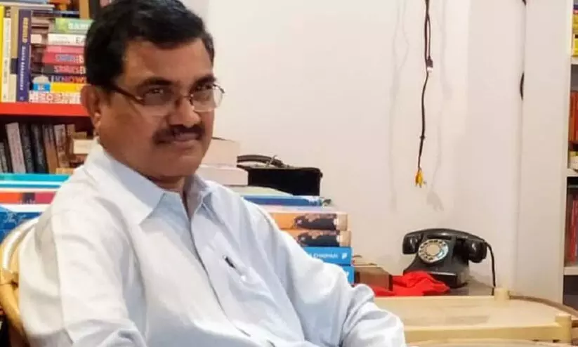 31 മാസം ജയിലിൽ; ഒടുവിൽ ഭീമ കൊറേഗാവ് കേസിൽ ആനന്ദ് തെൽതുംദെക്ക് മോചനം 31 മാസം ജയിലിൽ; ഒടുവിൽ ഭീമ കൊറേഗാവ് കേസിൽ ആനന്ദ് തെൽതുംദെക്ക് മോചനം