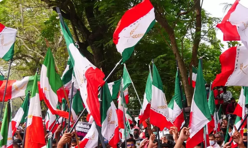 കഴക്കൂട്ടം എലിവേറ്റഡ് ഹൈവേ ഉടൻ പൊതുജനത്തിന് തുറന്നു കൊടുക്കണം -വെൽഫെയർ പാർട്ടി കഴക്കൂട്ടം എലിവേറ്റഡ് ഹൈവേ ഉടൻ പൊതുജനത്തിന് തുറന്നു കൊടുക്കണം -വെൽഫെയർ പാർട്ടി