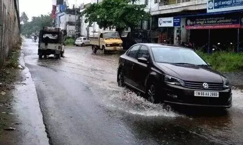 ദേശീയപാതയിലെ വെള്ളക്കെട്ട് പരിഹരിക്കാന്‍ നടപടി -സനീഷ്‌കുമാര്‍ എം.എല്‍.എ