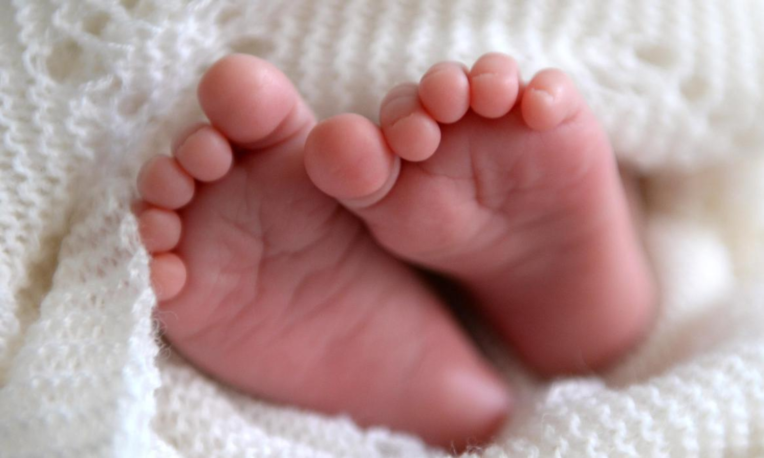 വ്യാജ ജനന സർട്ടിഫിക്കറ്റ് വിവാദം: കുഞ്ഞിനെ ഏറ്റെടുക്കാനാവില്ലെന്ന് മാതാവ്