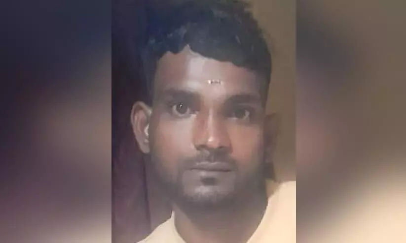 ട്രെയിനുകളിൽ മൊബൈൽ മോഷണം: തമിഴ്നാട് സ്വദേശി പിടിയിൽ ട്രെയിനുകളിൽ മൊബൈൽ മോഷണം: തമിഴ്നാട് സ്വദേശി പിടിയിൽ