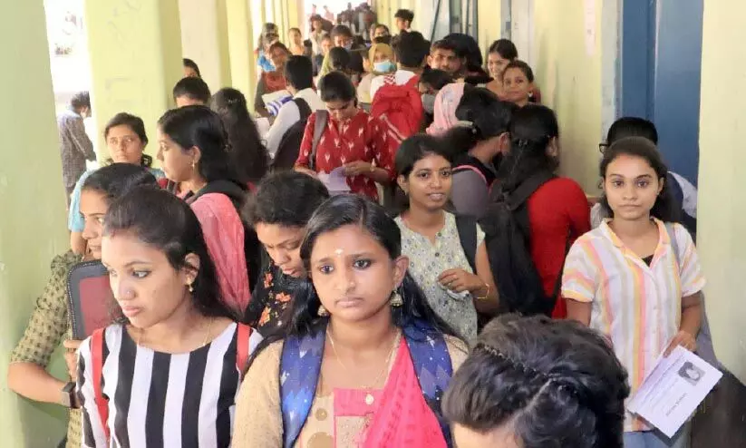 നിയുക്തി മെഗാ ജോബ് ഫെയർ: 756 പേർക്ക് നിയമനം നിയുക്തി മെഗാ ജോബ് ഫെയർ: 756 പേർക്ക് നിയമനം