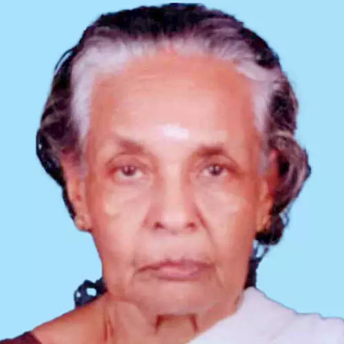 രാ​ധ അ​മ്മ