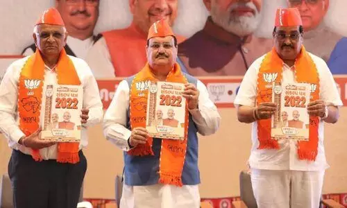 ഗുജറാത്ത്: പോര് മുറുക്കുന്നത് ധ്രുവീകരണത്തിലേക്ക്