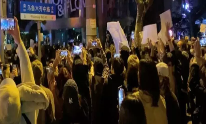 ചൈനയിൽ ലോക്ഡൗൺ വിരുദ്ധ സമരം പടരുന്നു